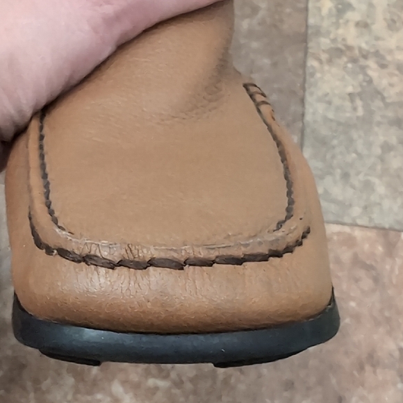 Trotters Women's Leather Tan Slip-On Loafers - Picture 6 of 8